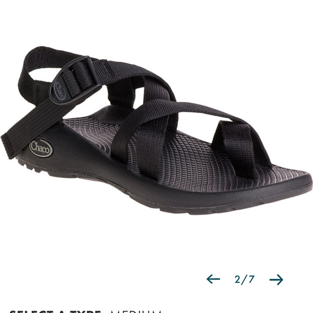 Chaco Black Adjustable Strap Sandals with Toe Strap NWOT Mens Size 13